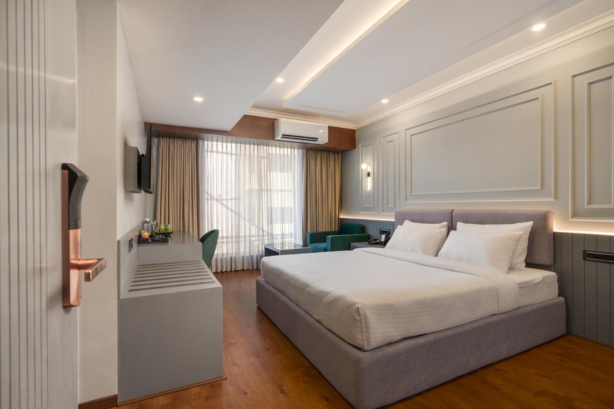 Pelican 3*
