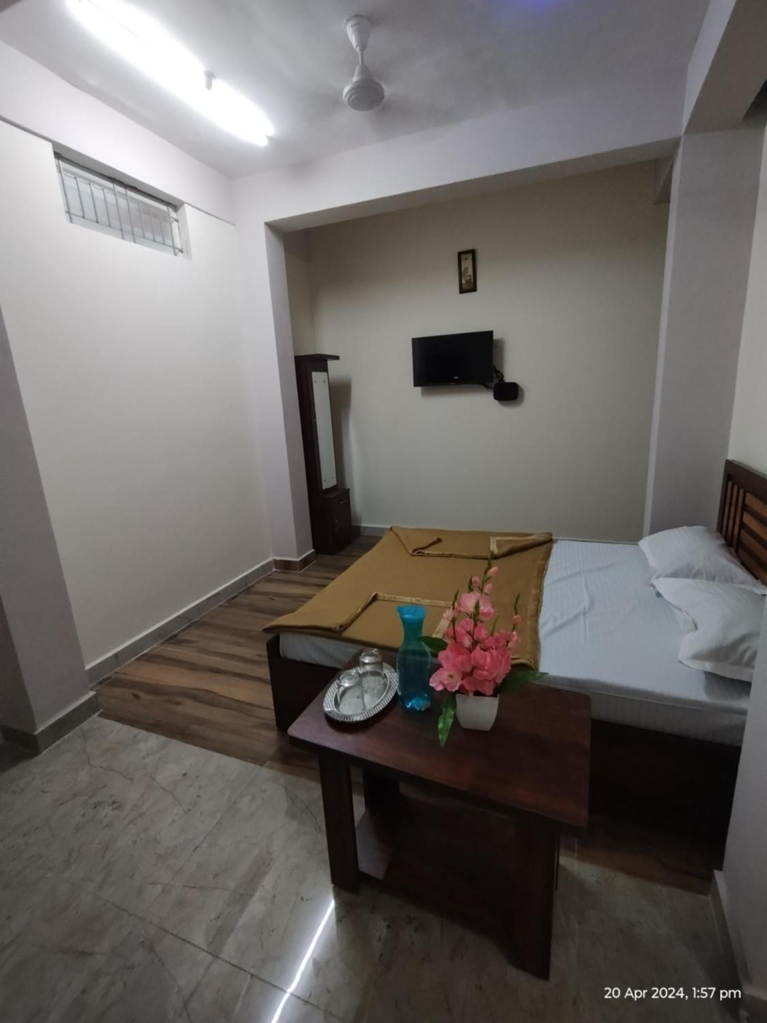 Gm Comforts -lodge-cl-7 Bangalore