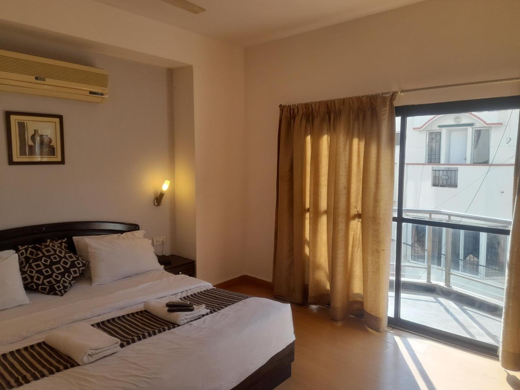 Prestige Hotel 3*