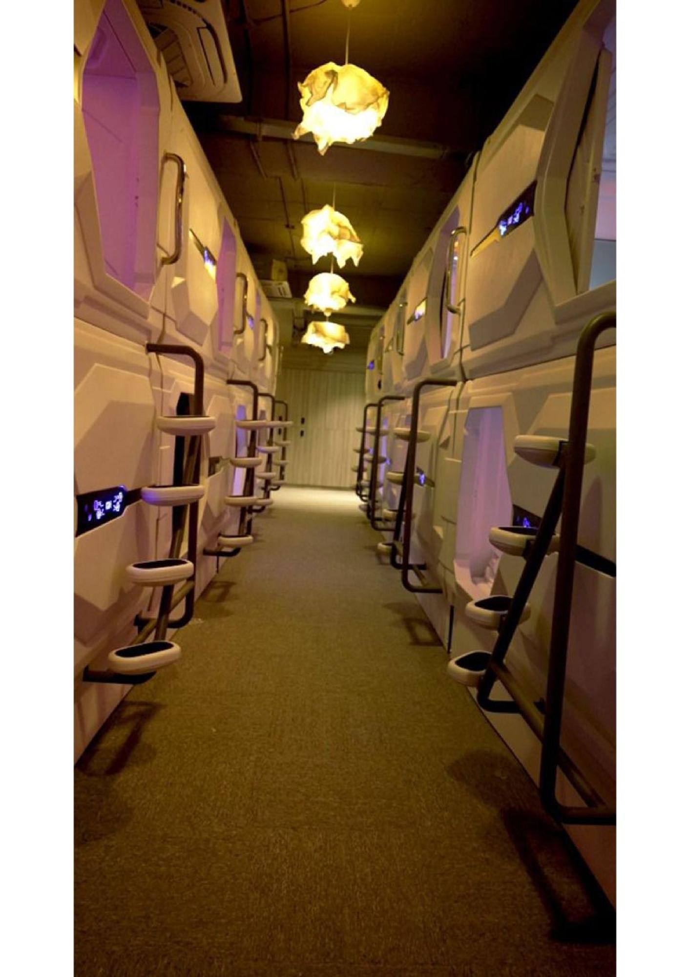 Capsule hotel Blr Pods Bangalore