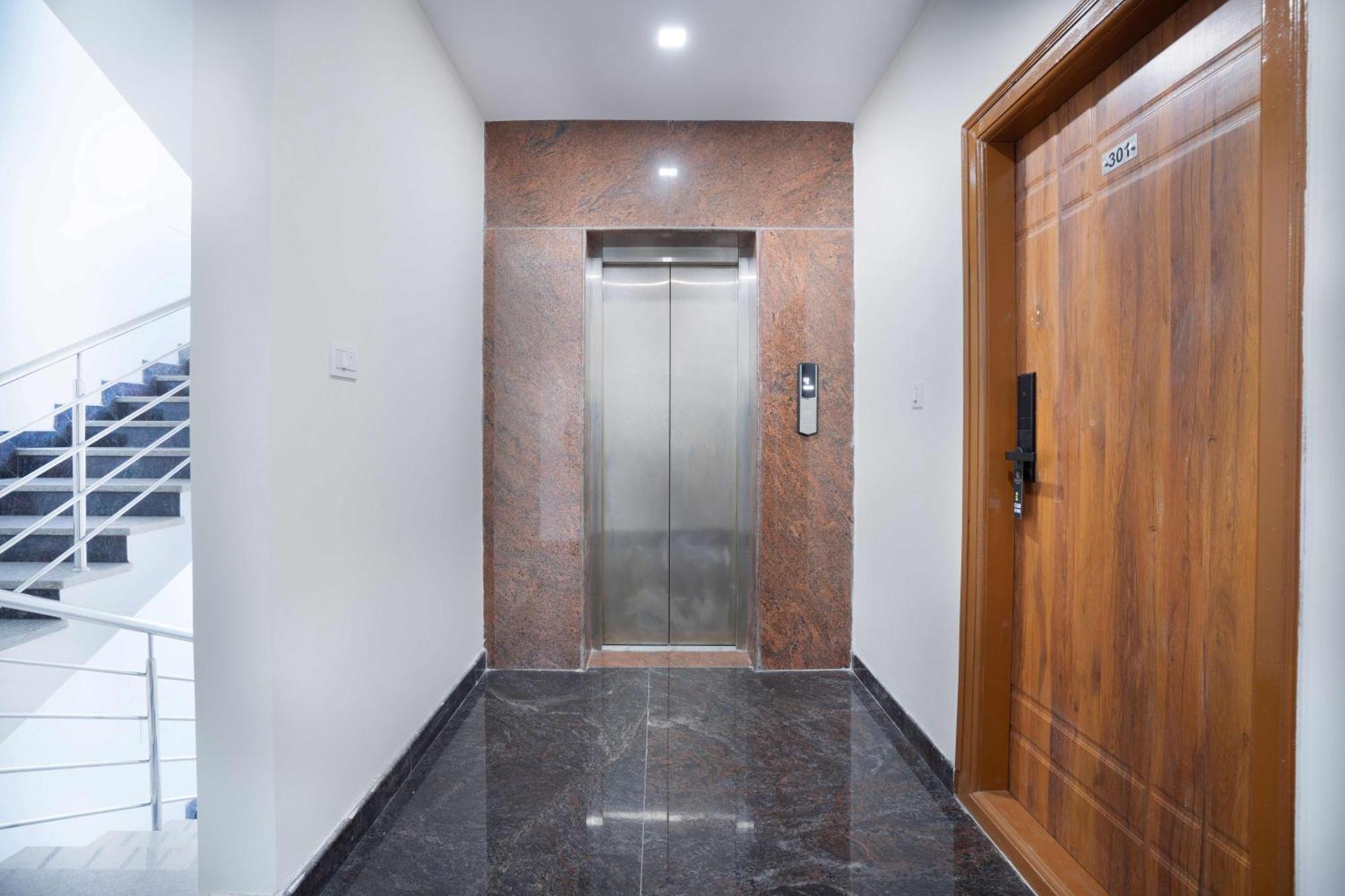 Treebo Galaxy Kings Suites, Hebbal Hotel Bangalore