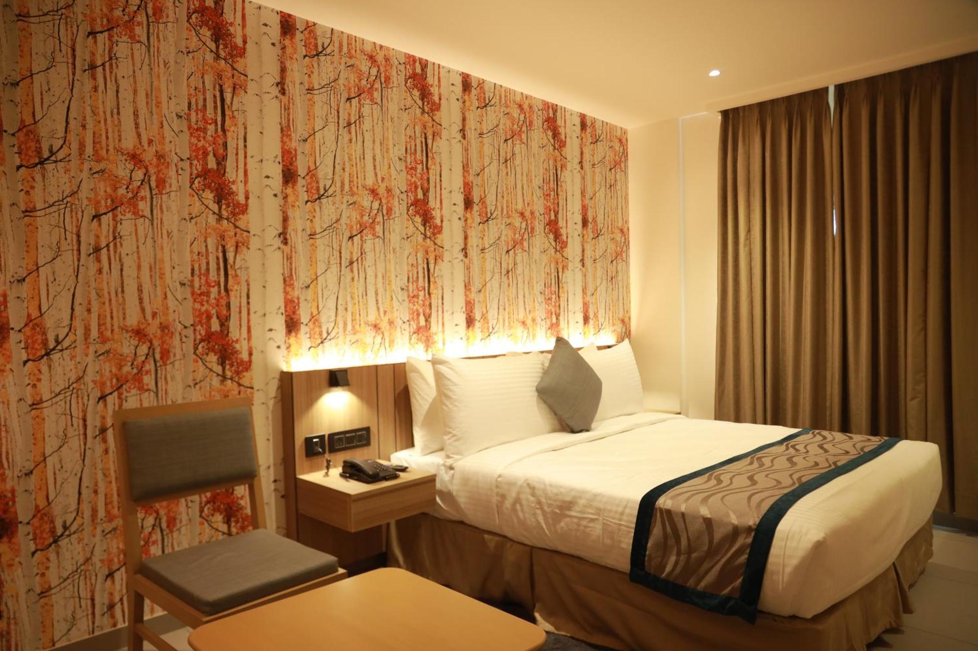 City Lake Hotel 3* Bangalore