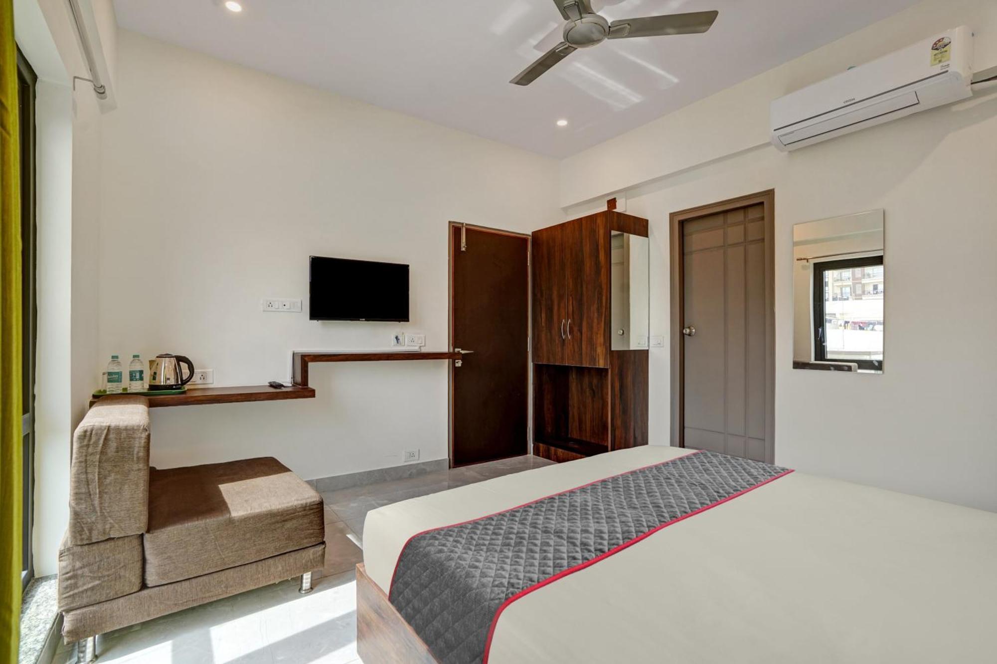 Hotel Collection O Dreams Iinn Bangalore