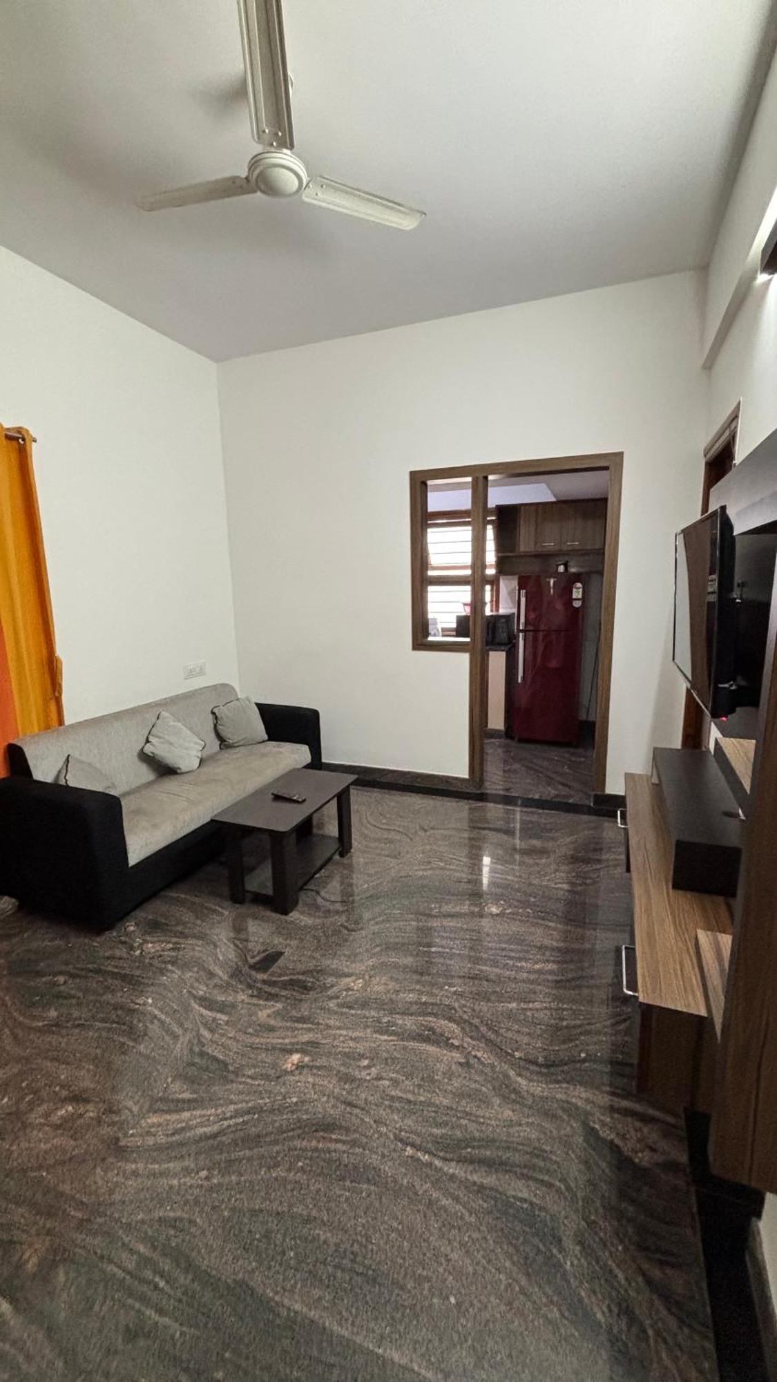 Apartment Premium 2bhk Retreat Hsr Family Professionals! *