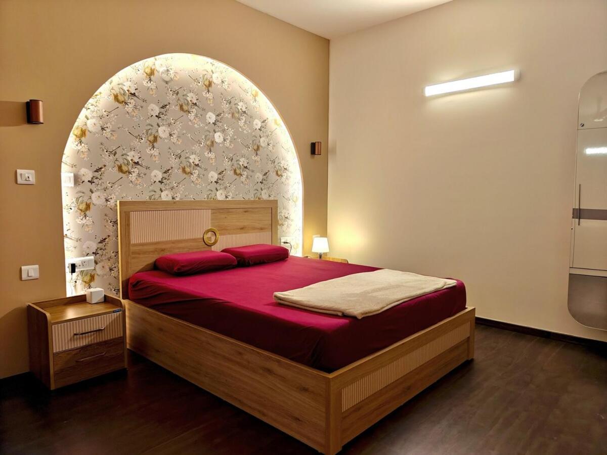 Luxurious Smart Apartment