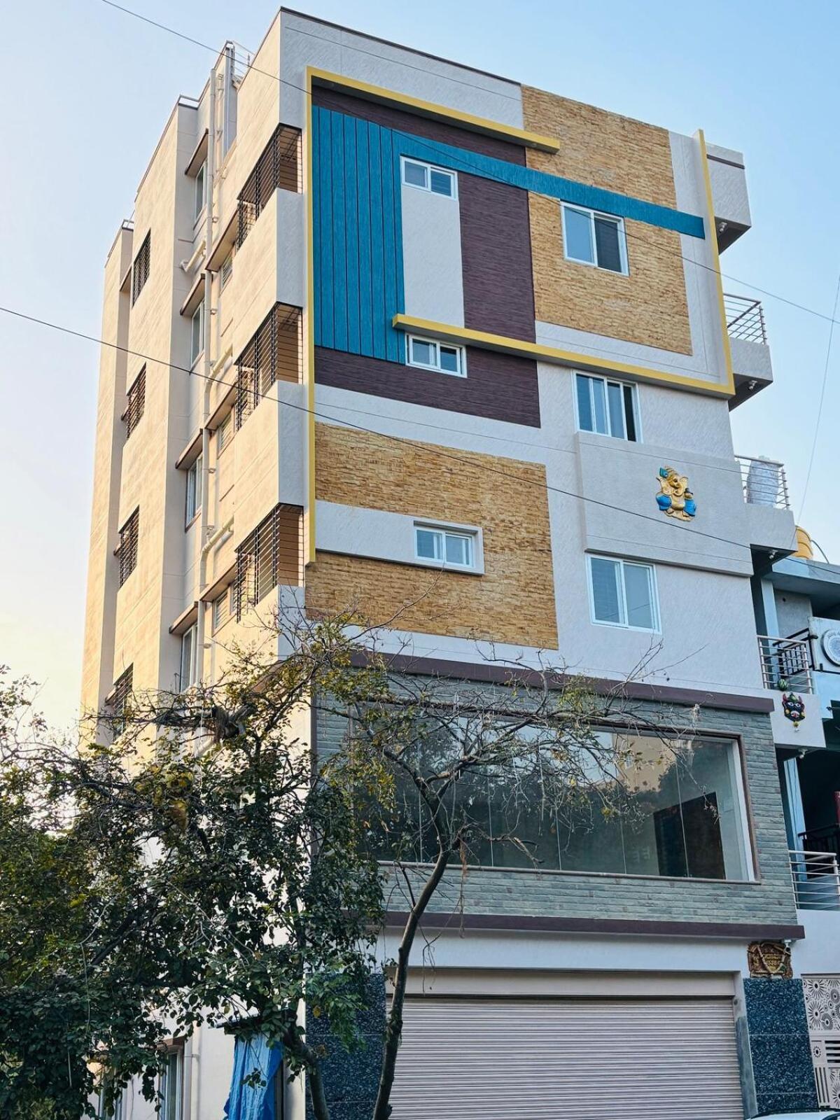 2 Bhk Next To The Beautiful Park - 401 *