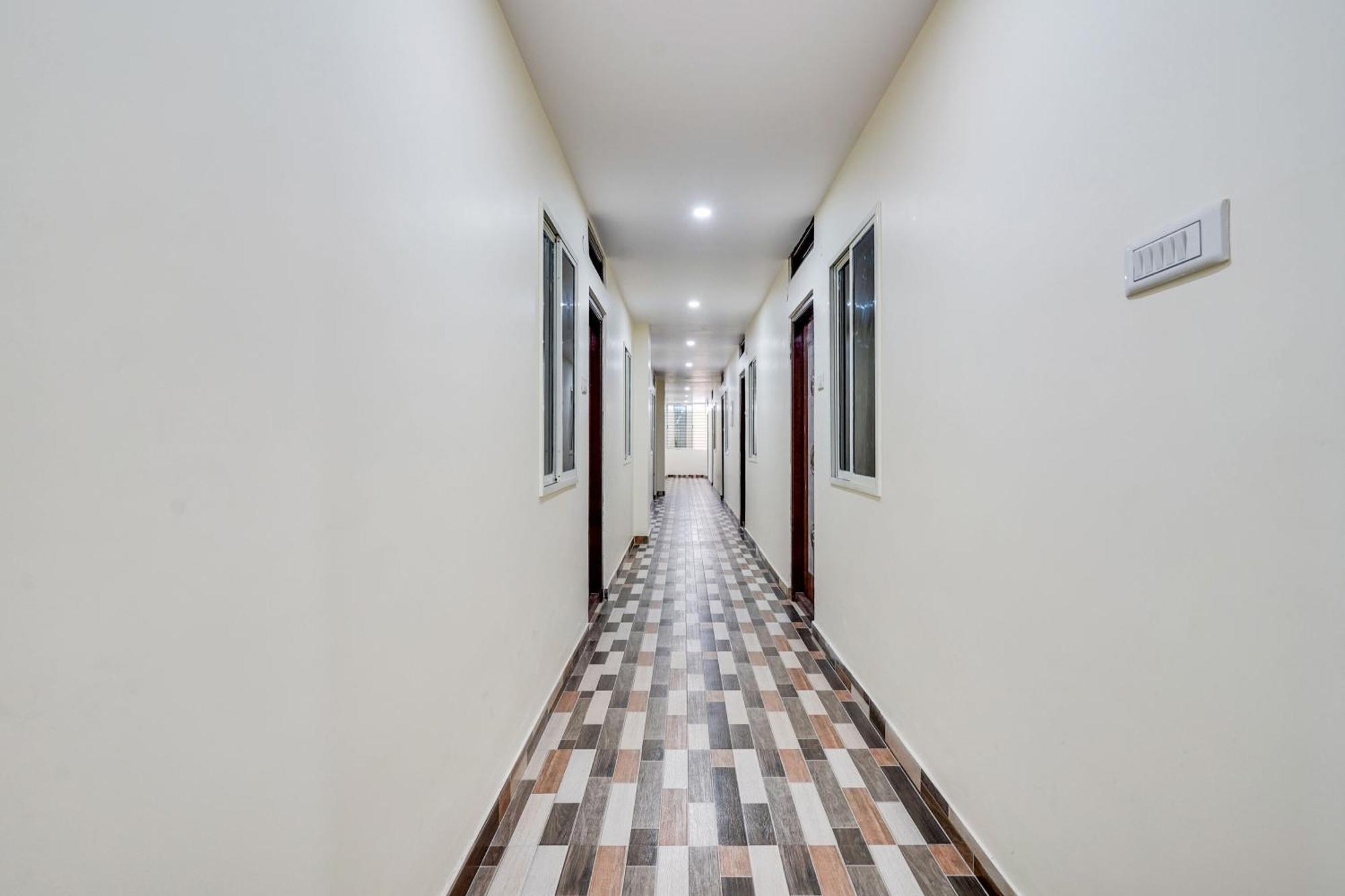 Hotel O Champion Galaxy Bangalore