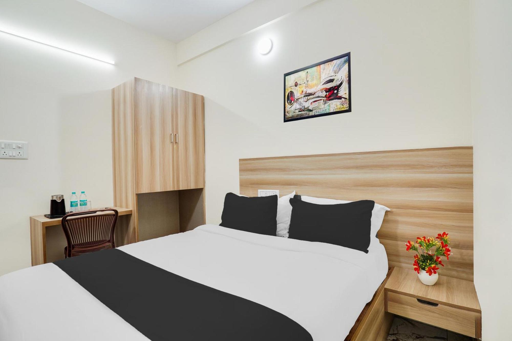 Super O Xotel Near Hsr 3* Bangalore