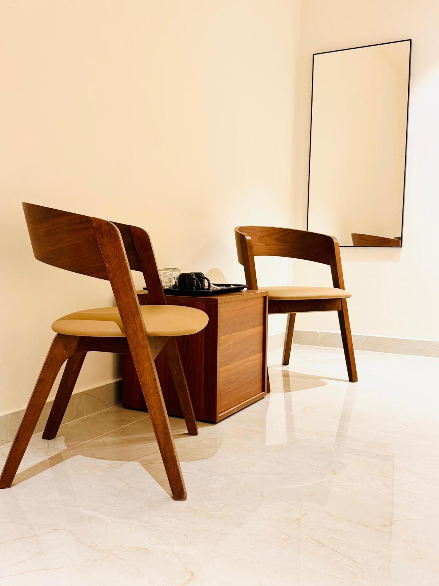 Hotel Star Avenue - Indiranagar