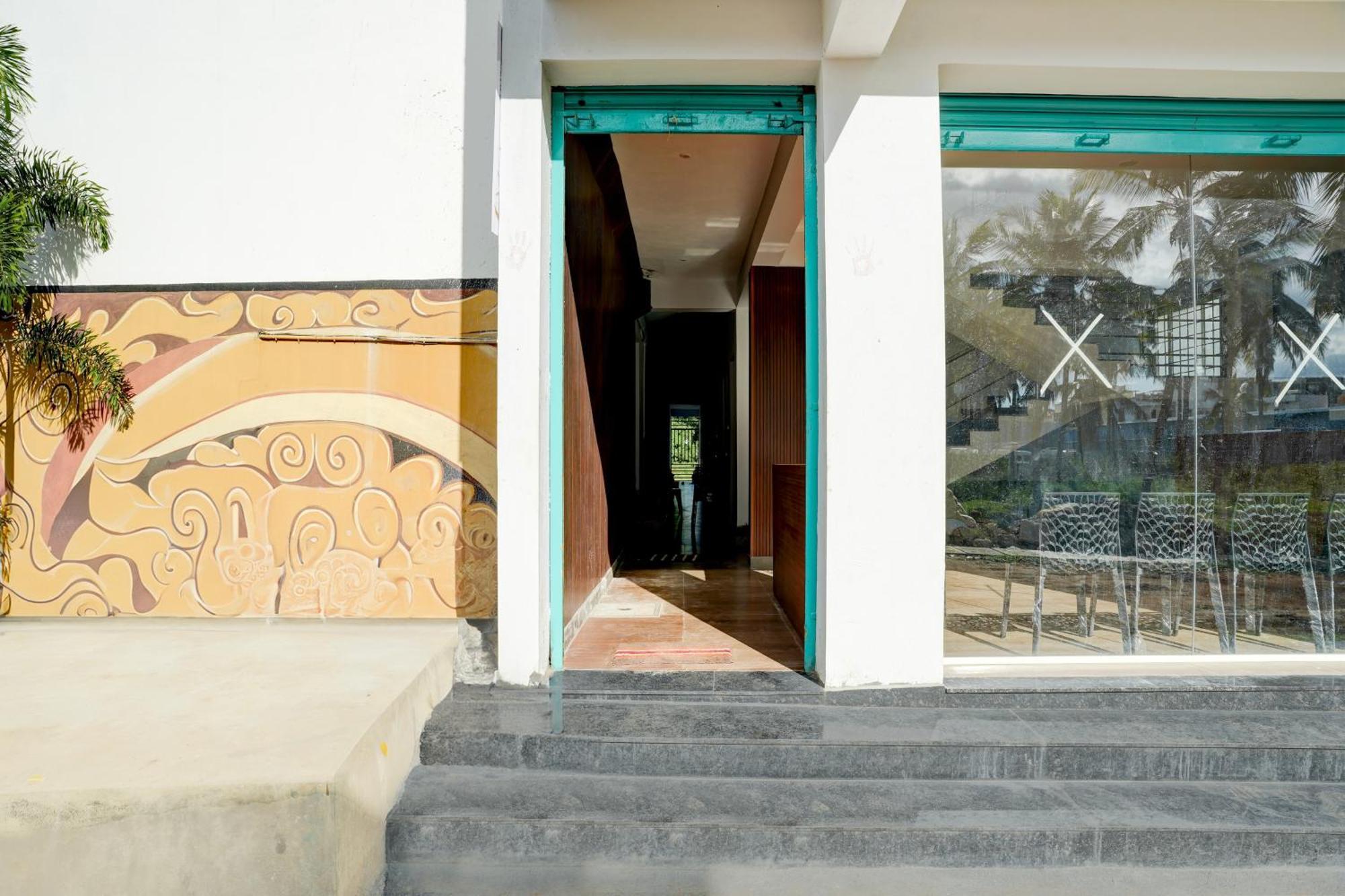 Hotel O The Secret Place