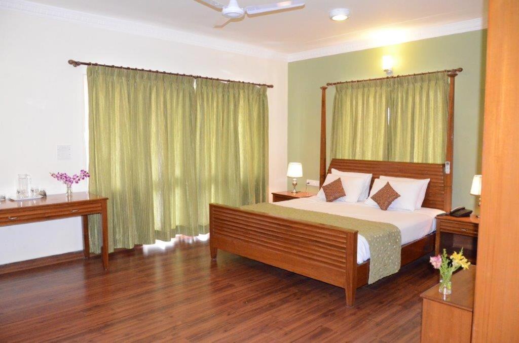 Hotel Trinity 2*