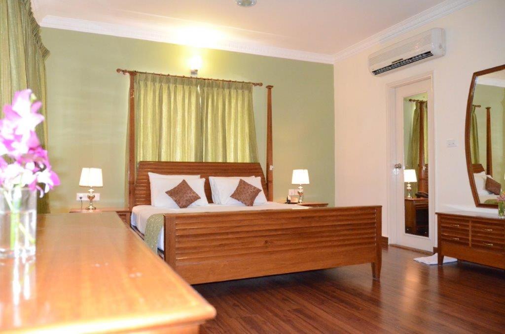 Hotel Trinity 2*