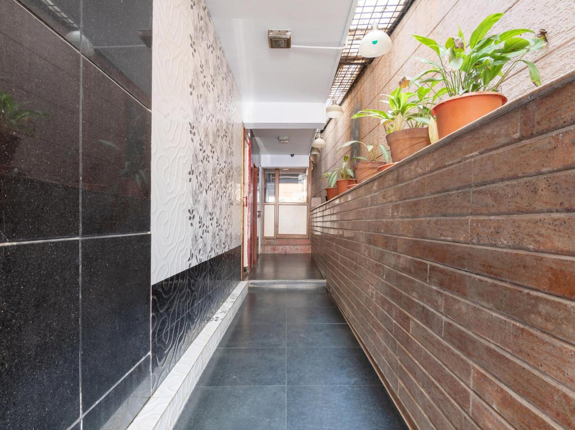 O Sree Balaji Residency 3*