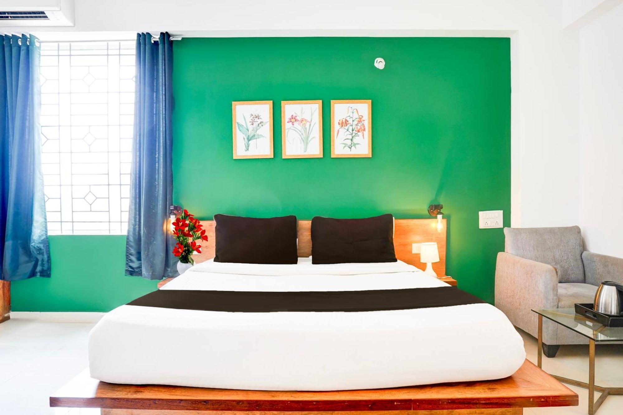 Super Collection O Sarjapura Road Kasavanahalli Hotel