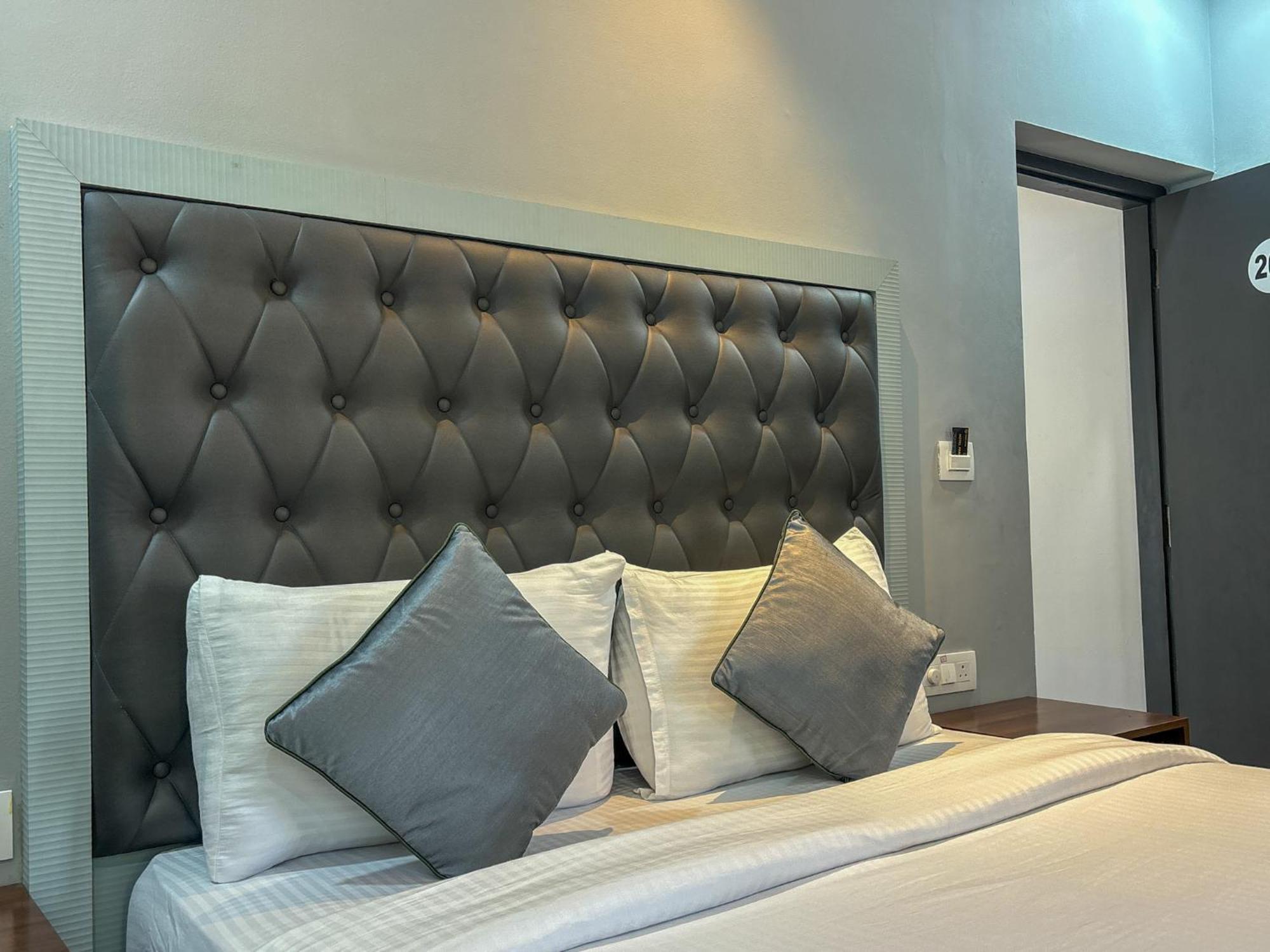 Palm Mystic - Indiranagar Bangalore