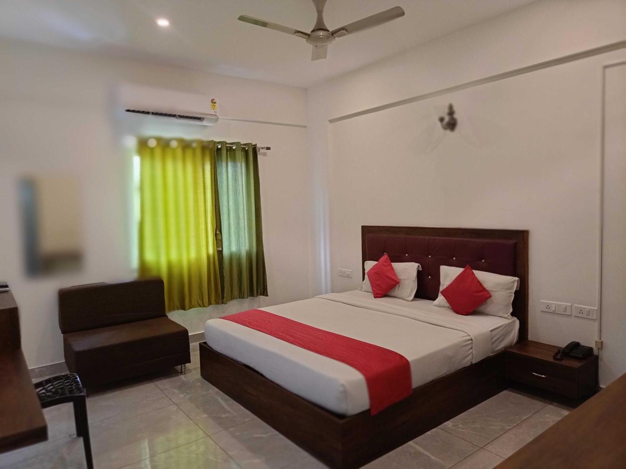 Hotel Collection O Dreams Iinn