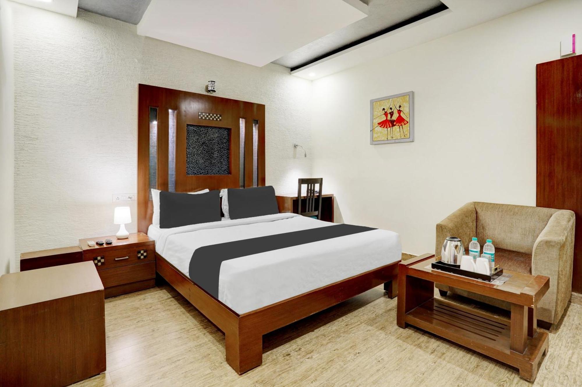 Hotel Super Townhouse Koramangala