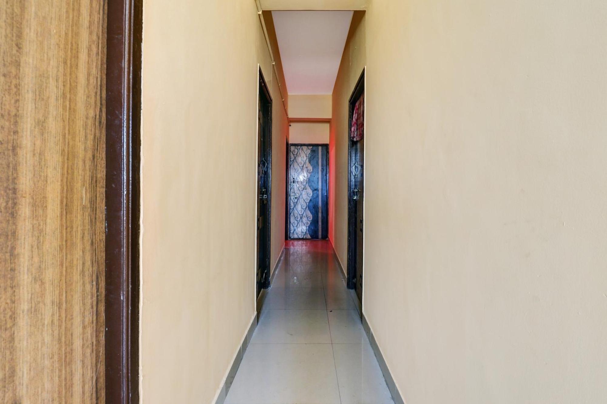 O S.l.v Boarding & 4* Bangalore