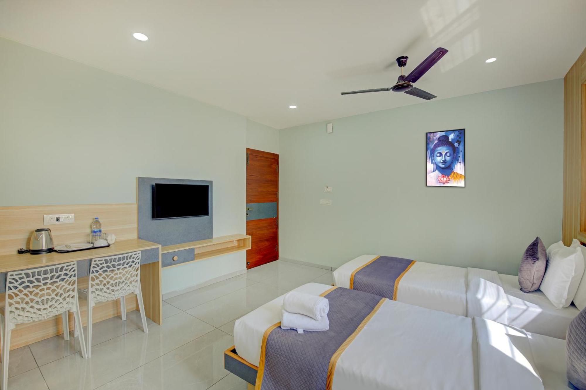 Park Lane Yelahanka 2*