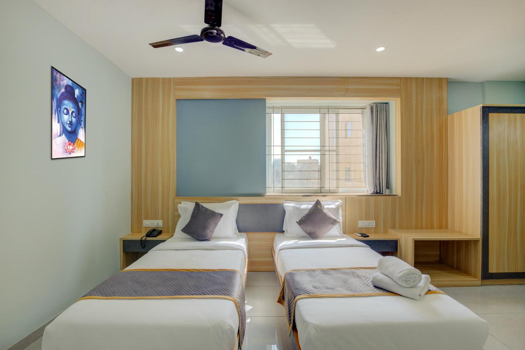 Park Lane Yelahanka Hotel 2*
