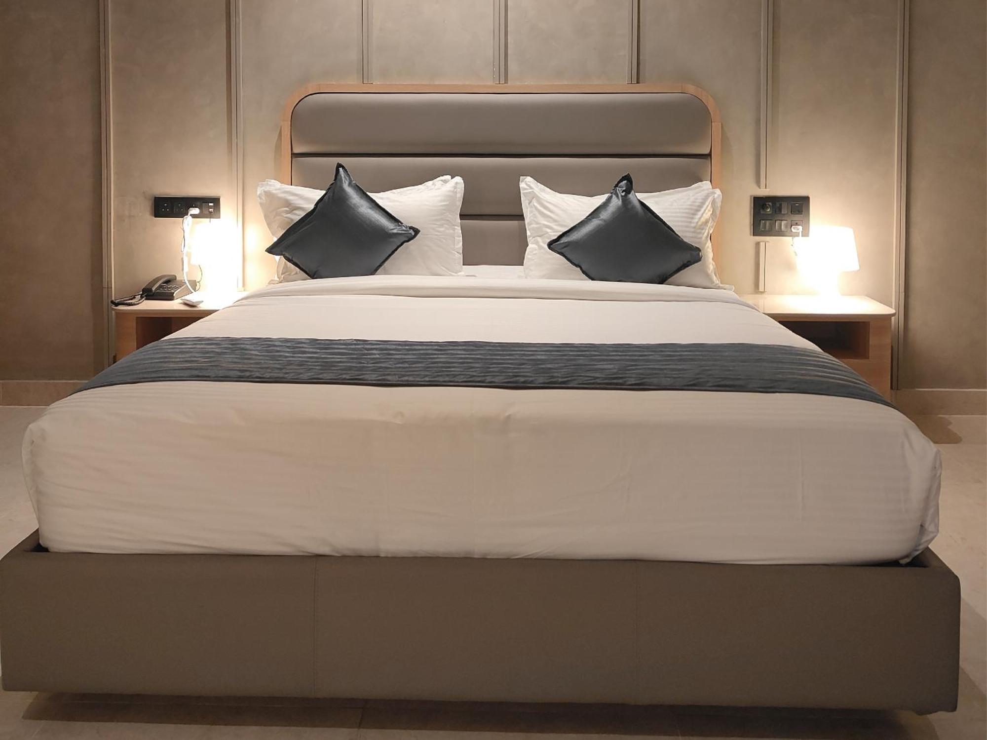 Dlite Rivera Luxury Service