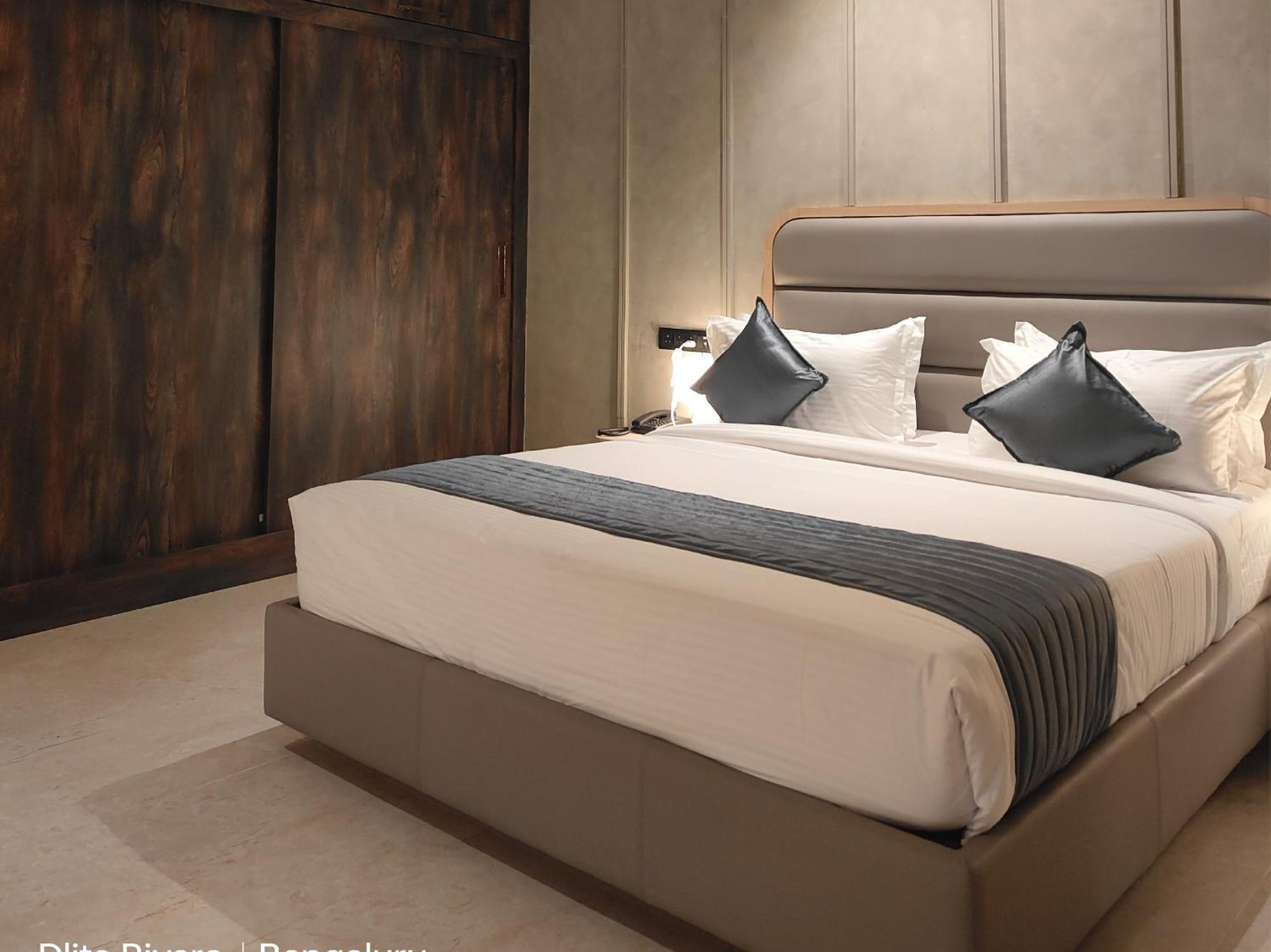Dlite Rivera Luxury Service * Bangalore