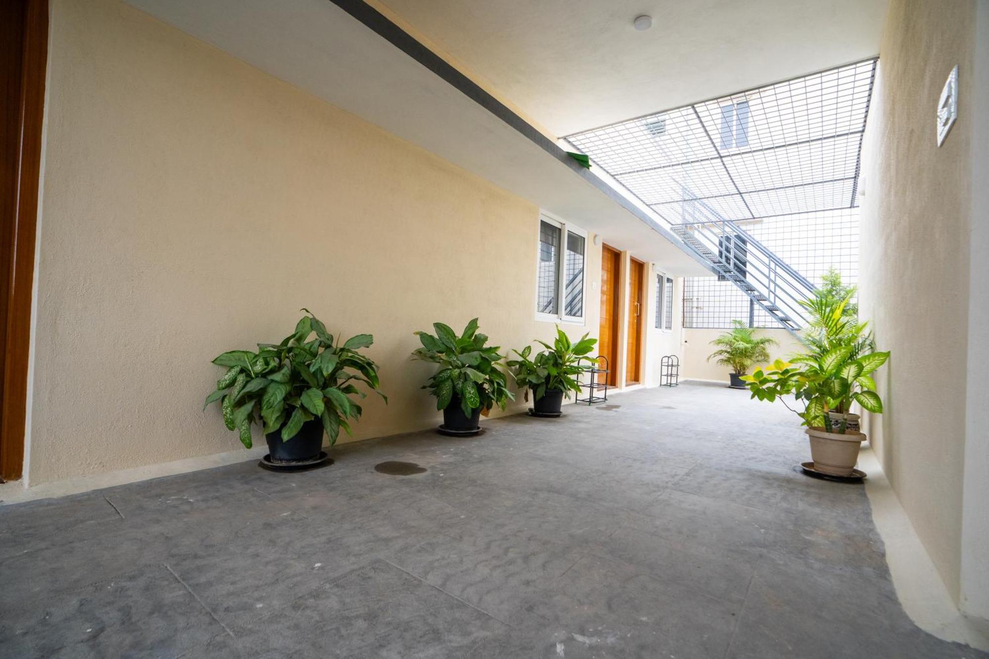Homestay Om Residency Jp Nagar *