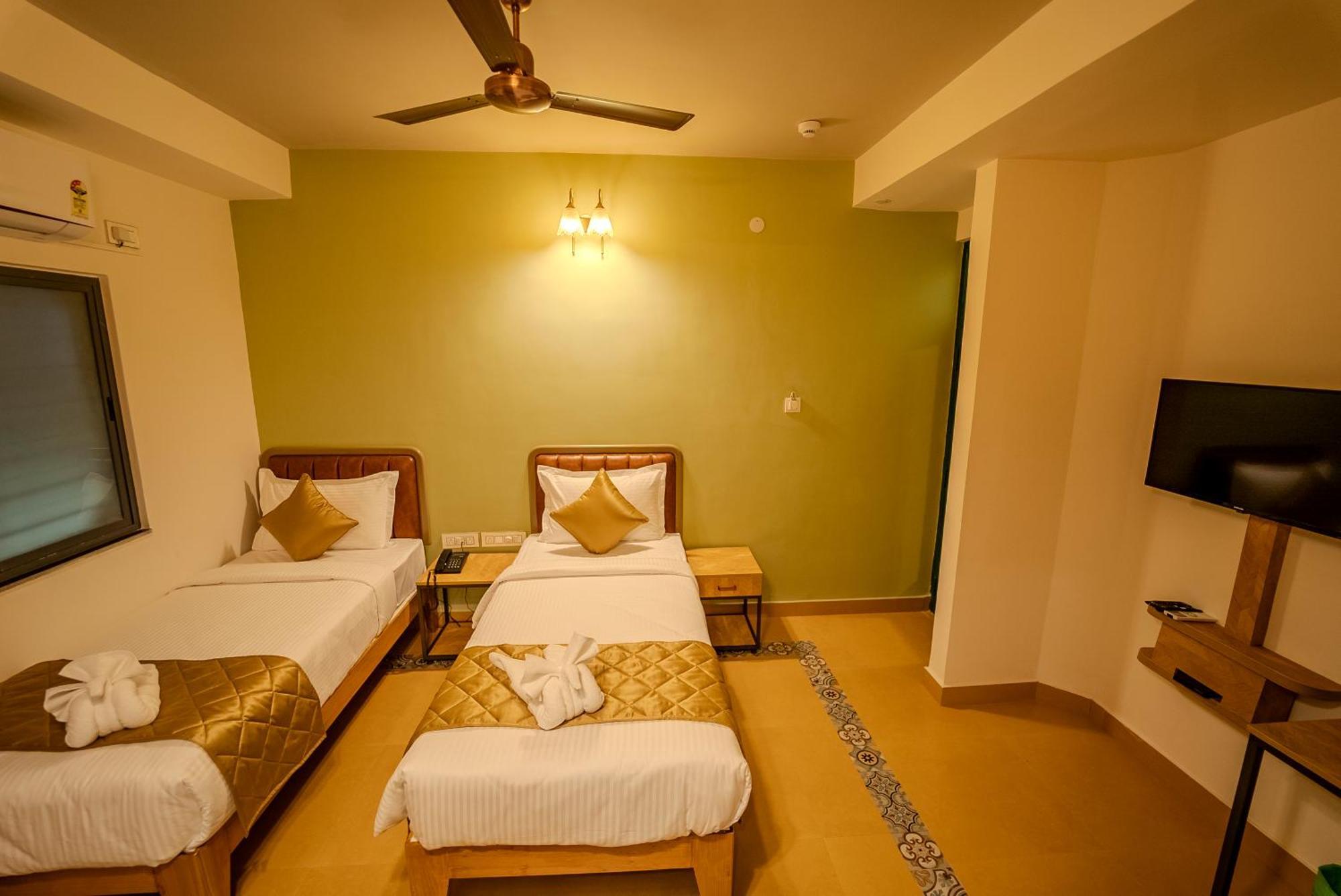 Atithyaa Hotel