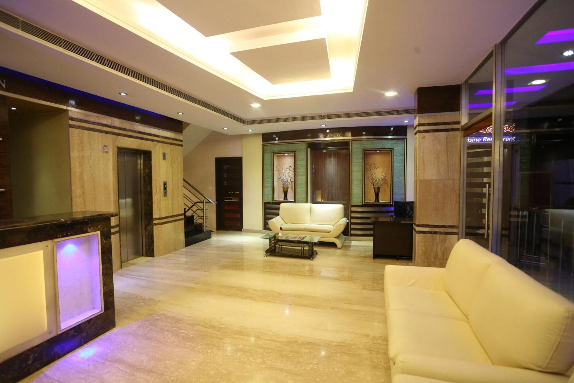 Hotel Bisque Magaji Orchid - Near Majestic Railway Station