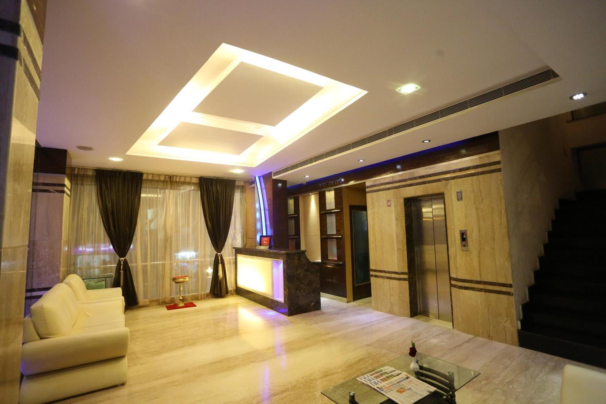 Hotel Bisque Magaji Orchid - Near Majestic Railway Station