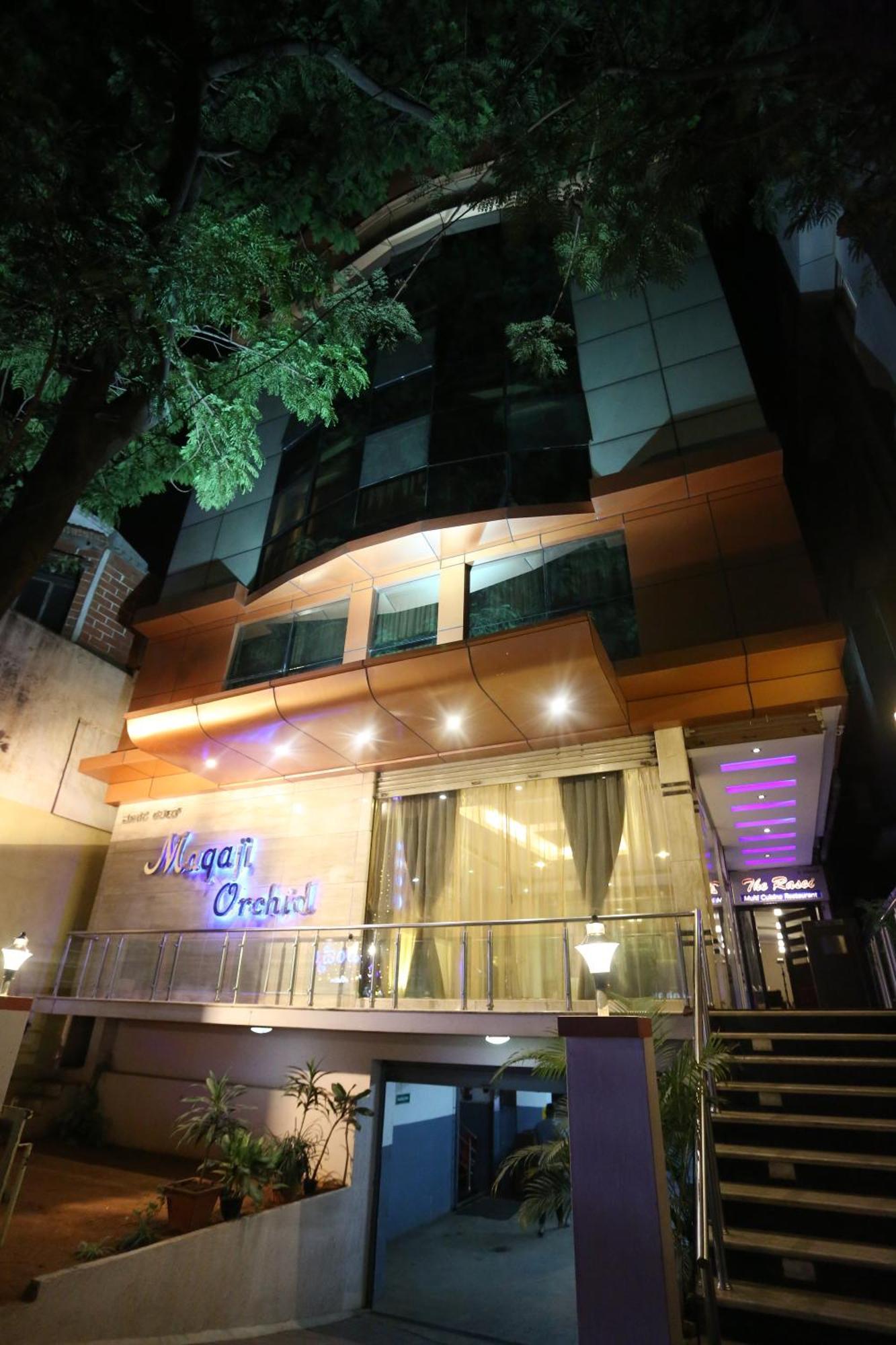 Bisque Magaji Orchid - Near Majestic Railway Station 3*