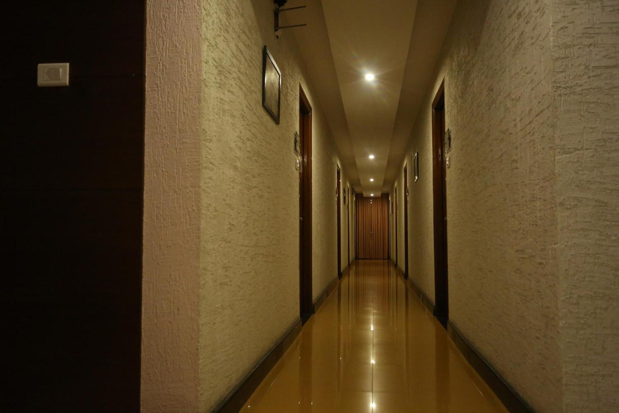 Bisque Magaji Orchid - Near Majestic Railway Station Bangalore