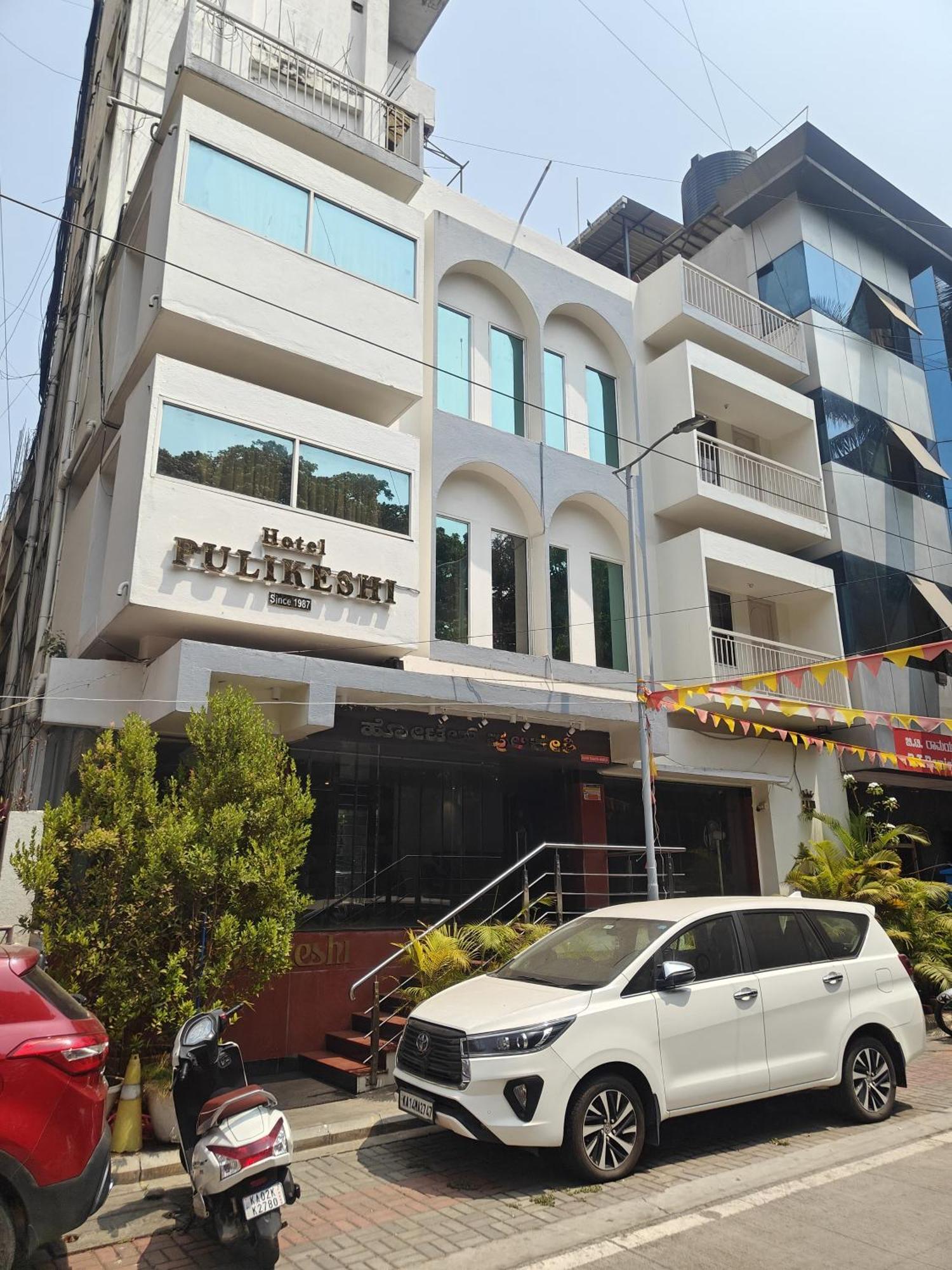 Pulikeshi - Since 1987 Hotel 3*