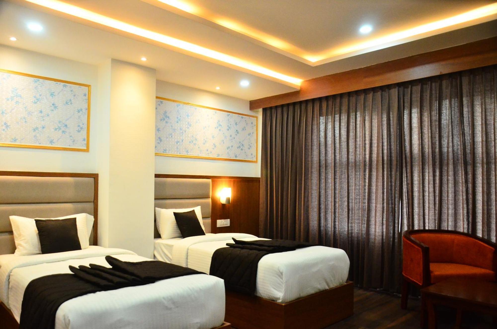 Eyrie Nest 3* Bangalore