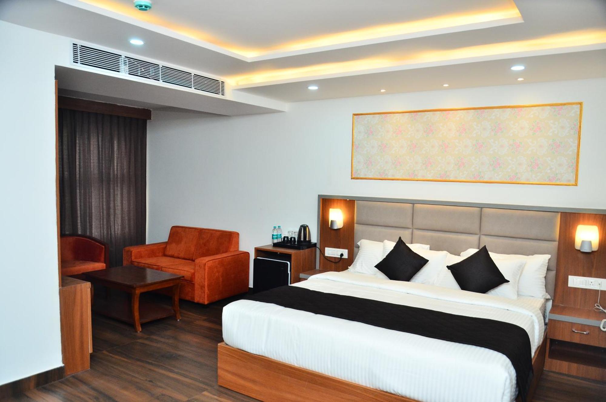 Hotel Eyrie Nest 3*