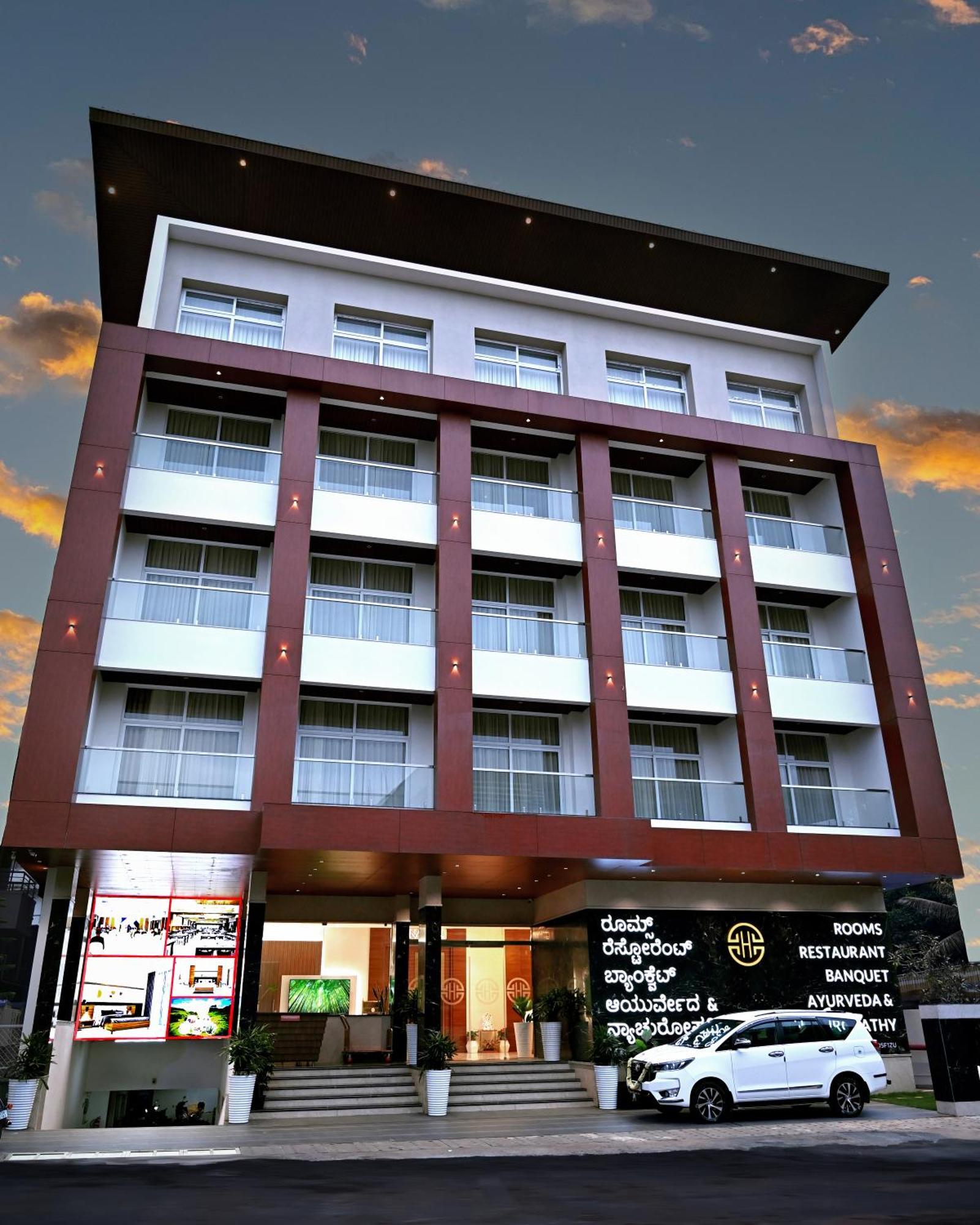 Highland Hotel Bangalore