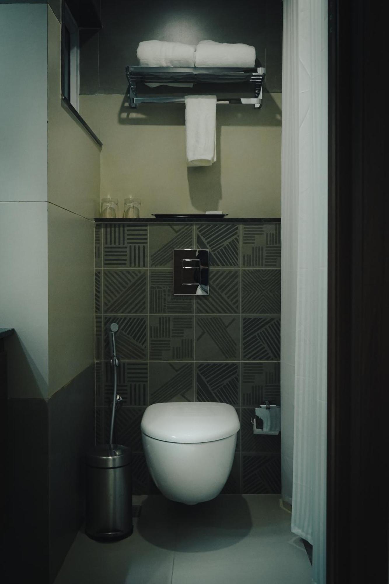 Highland 4* Bangalore