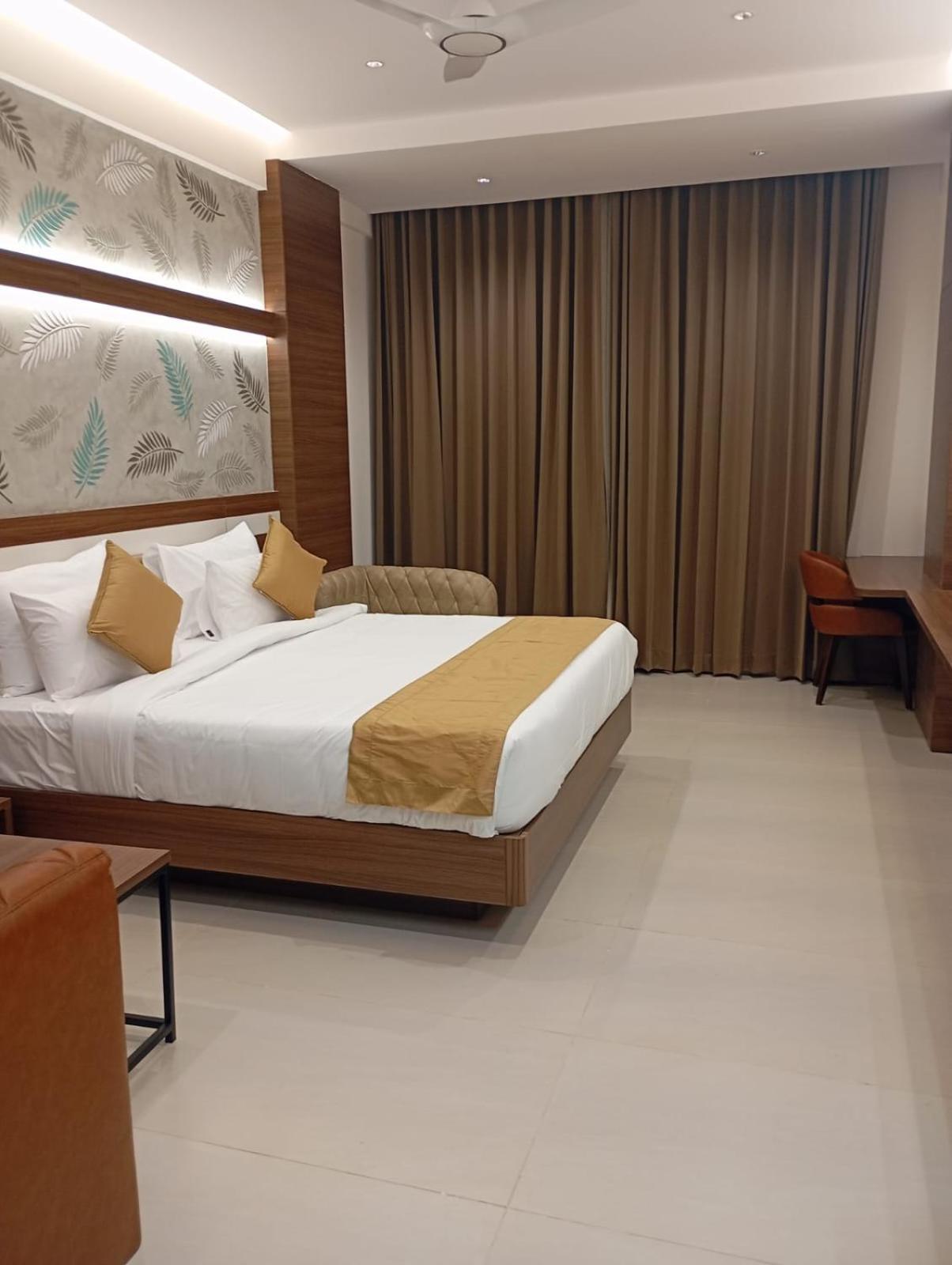 Hotel Highland Bangalore