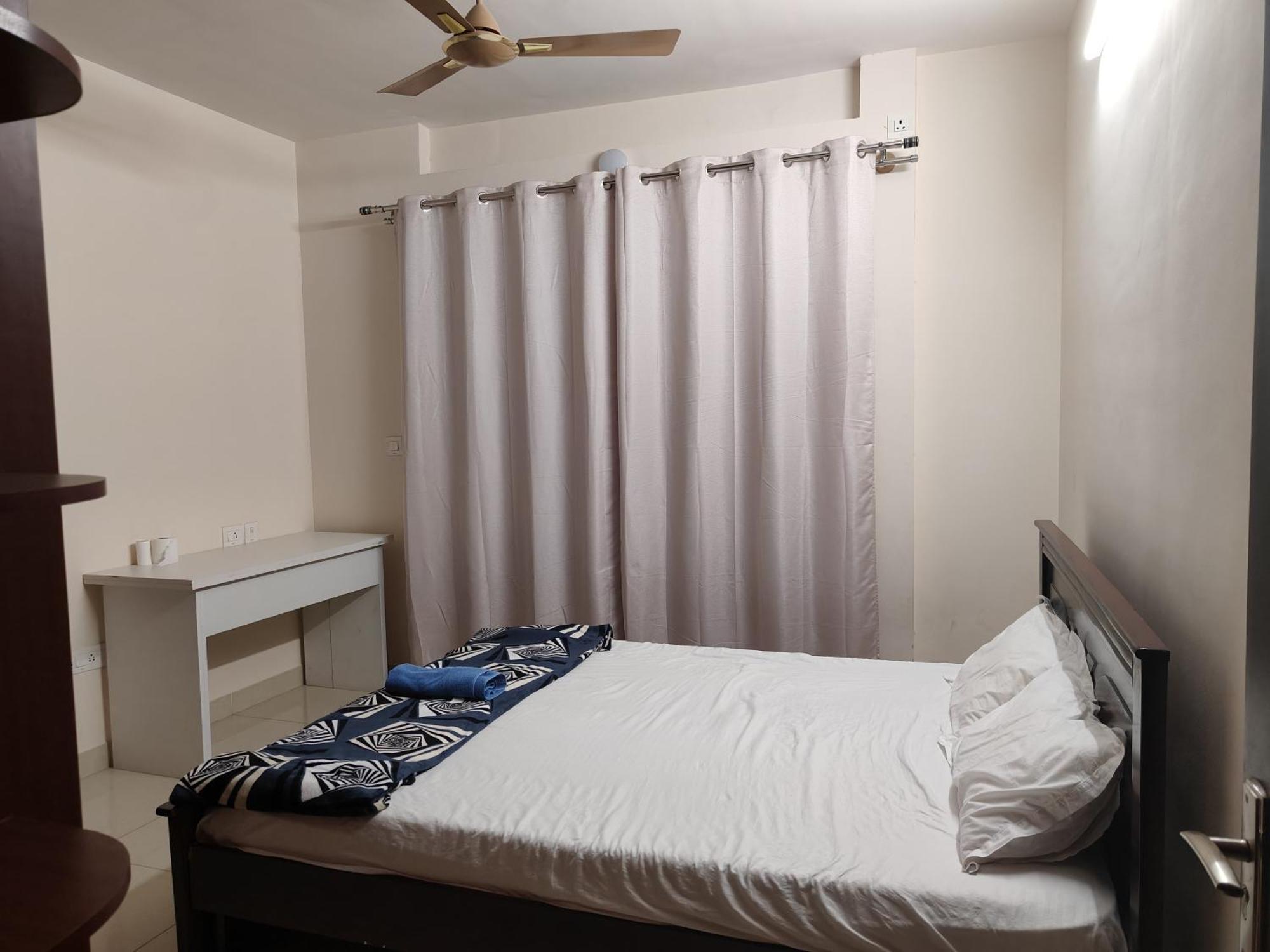 Marvellous 3bhk 34 Floor 100 Mbps - Veg Family Only Bangalore