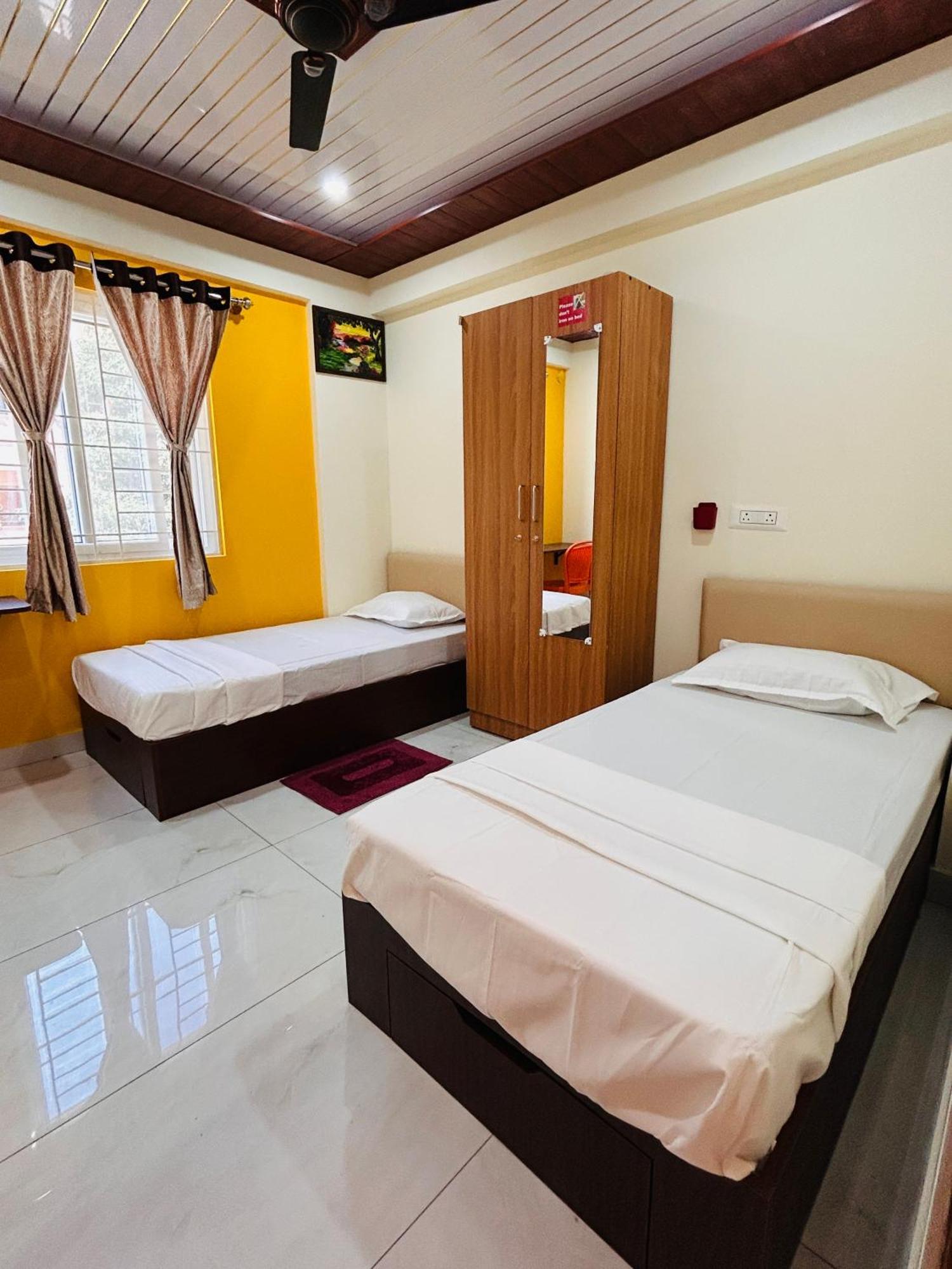 Hotel Avolon Luxe 4*