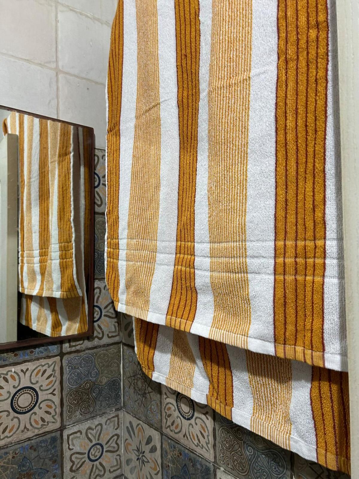Tiny Haven In Whitefield - Balcony,basic,central Apartment
