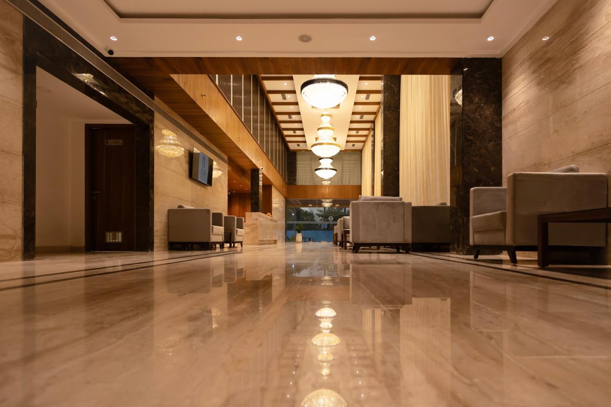 Icon Grand By Bhagini Hotel 4*