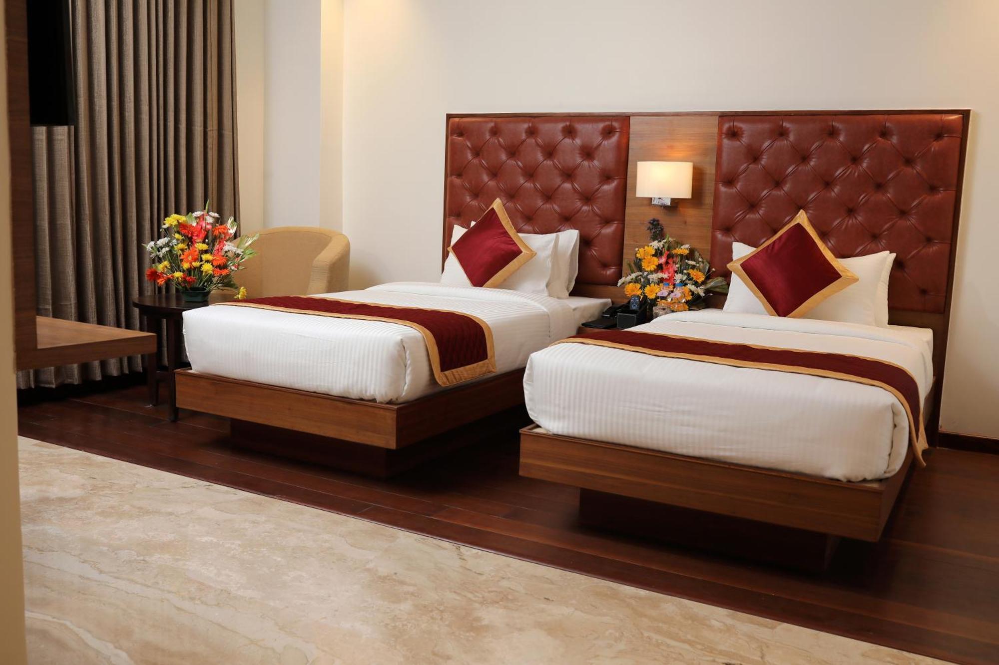 Icon Grand By Bhagini Hotel 4*