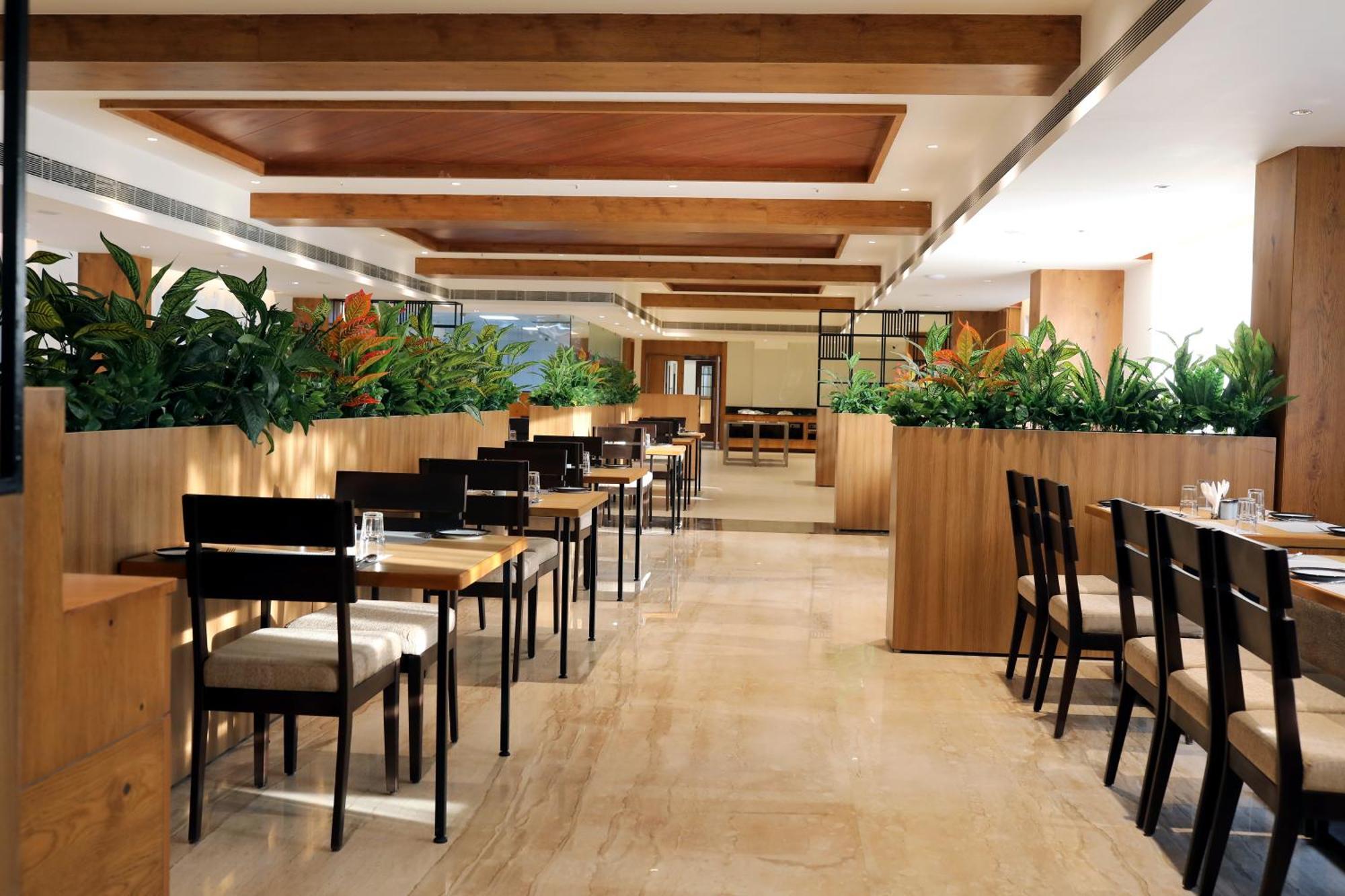Hotel Icon Grand By Bhagini