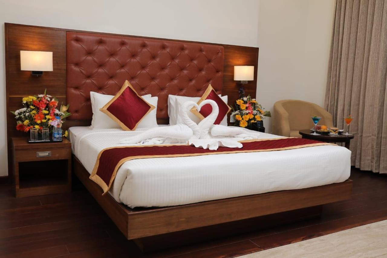 Icon Grand By Bhagini Hotel Bangalore
