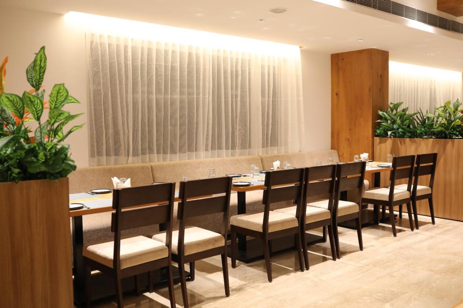 Hotel Icon Grand By Bhagini 4*