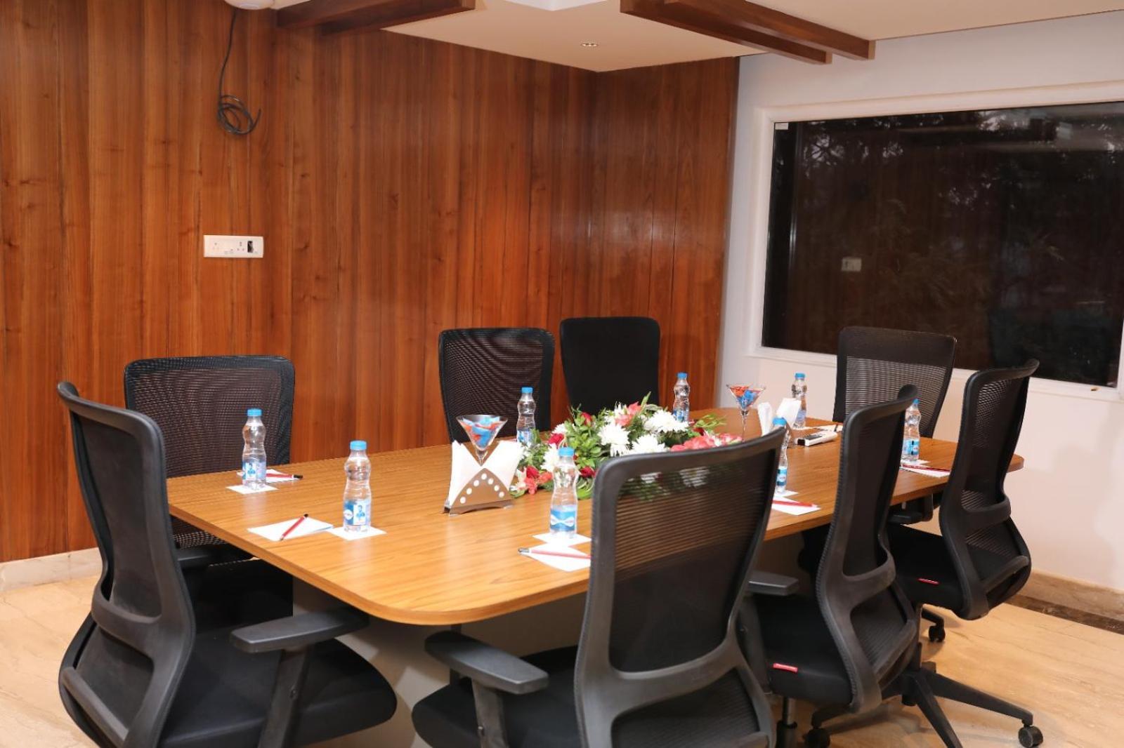 Hotel Icon Grand By Bhagini Bangalore