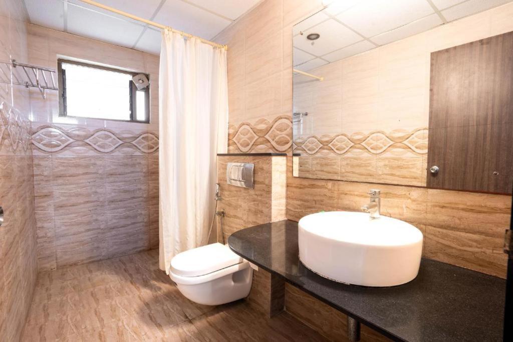 Hotel Tea Harbour - Eco World