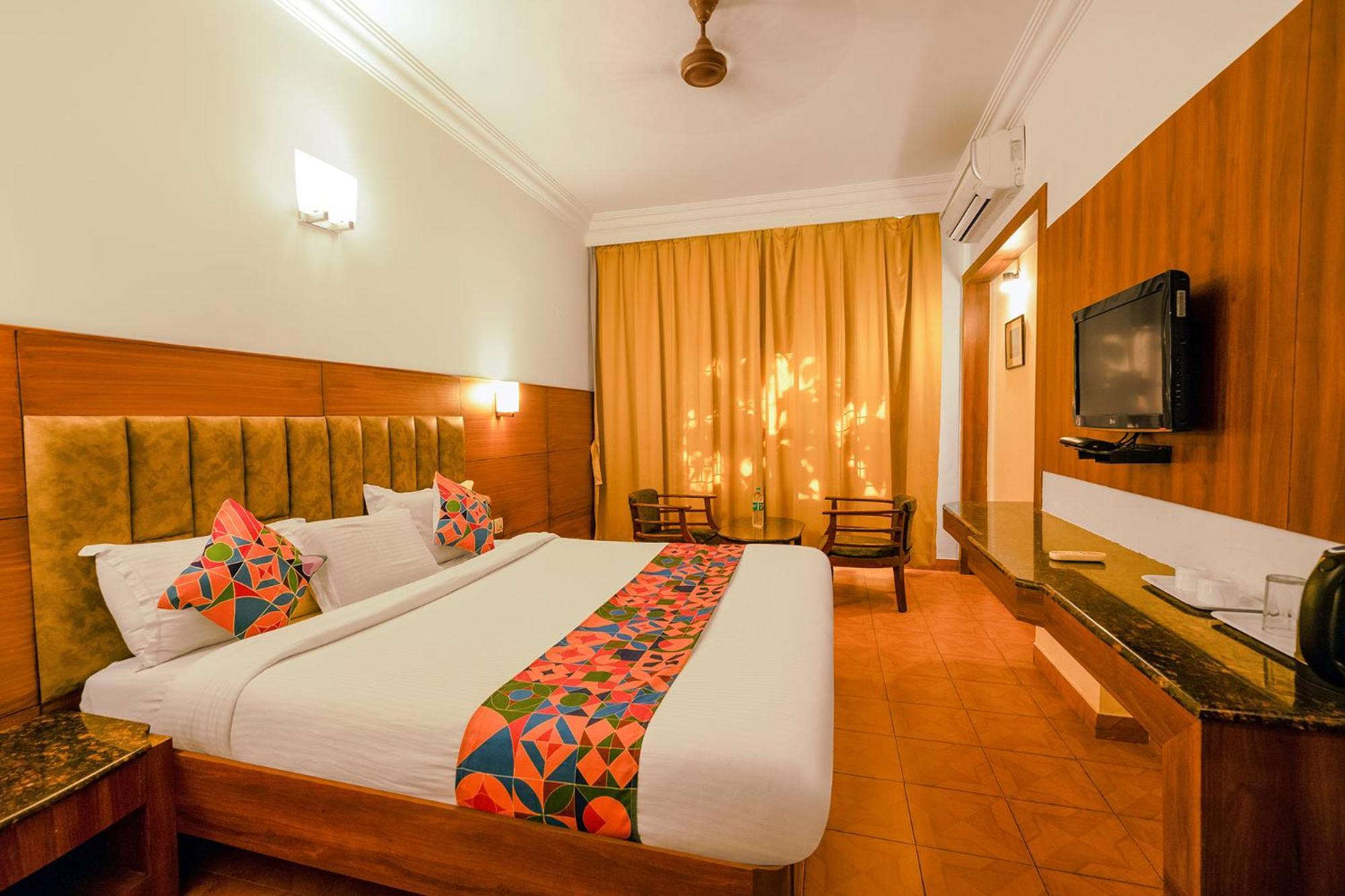Hotel Fabhotel Royale Basant Residency - Gandhinagar Bangalore
