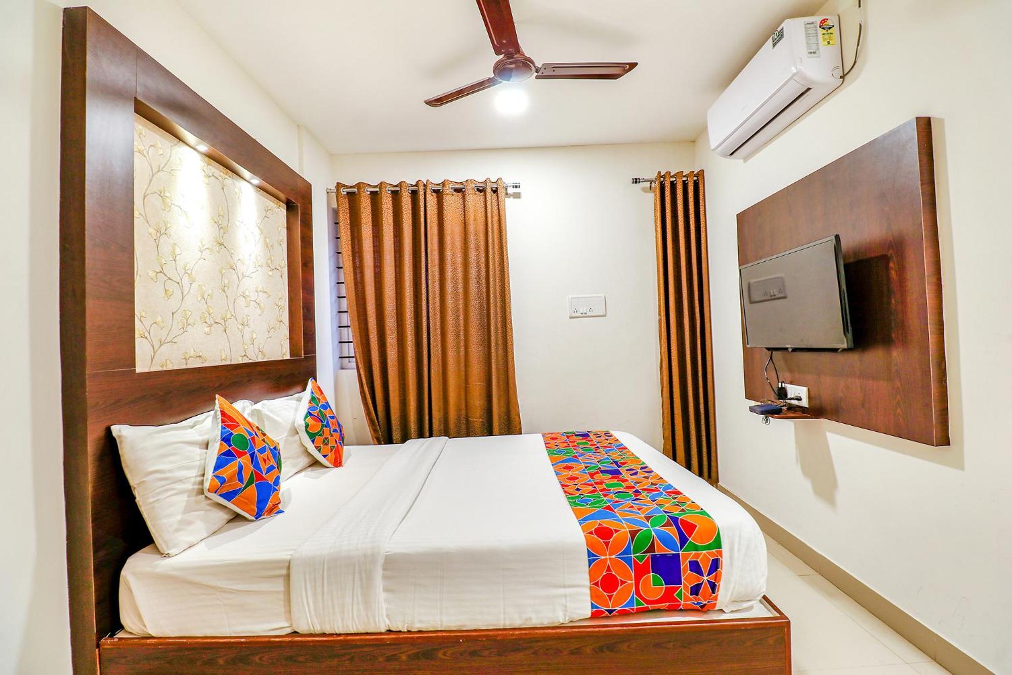 Hotel Fabexpress Sri Sai Bangalore